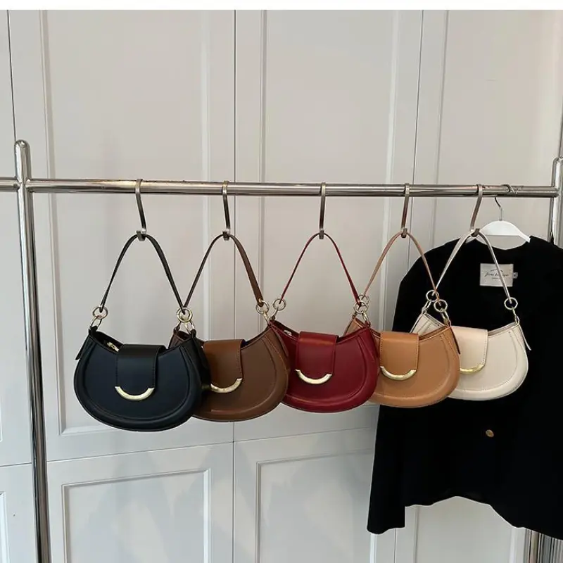 High sense popular new bag spring and summer Messenger bag Shoulder bag Women bag