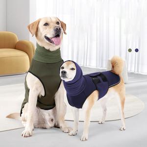 Camiseta anti-ansiedad para perros con capucha y orejeras integradas, 2 en 1, Chamarra anti-ansiedad para perros con orejeras, Alivio de la ansiedad por separación, Fuegos artificiales, Viajes, Visita al veterinario, Empaque de camiseta calmante