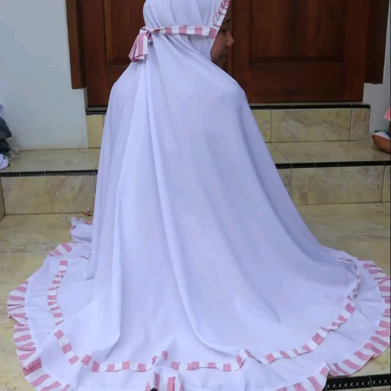 Mukena Santri Putih / Alat Shalat Santri Model Piramid 1