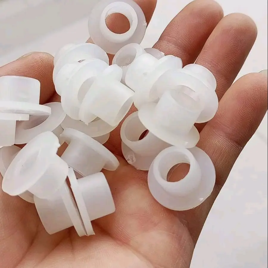100 cái. Bạc nhựa cần số xe tải. 1t25 1t4.k165.k3000.k2700 Phụ Tùng