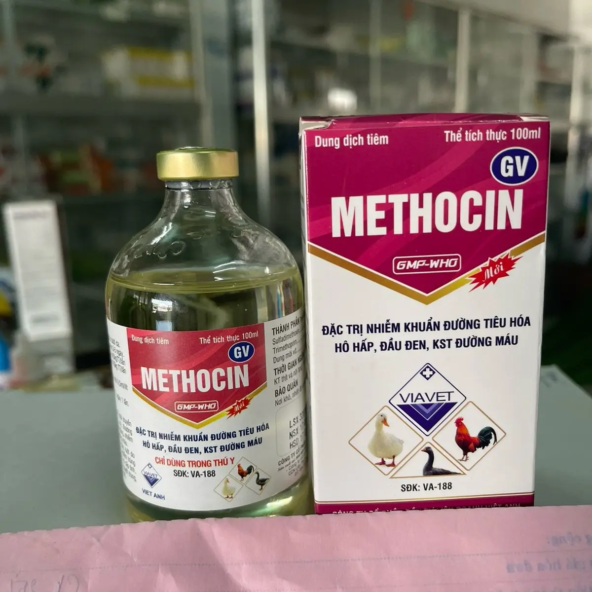 Methocin chai 100ml trị nhiễm khuẩn đường ruột, hô hấp, đầu đen, kst đường máu( thuốc bổ trợ giá cầm , thú cưng)