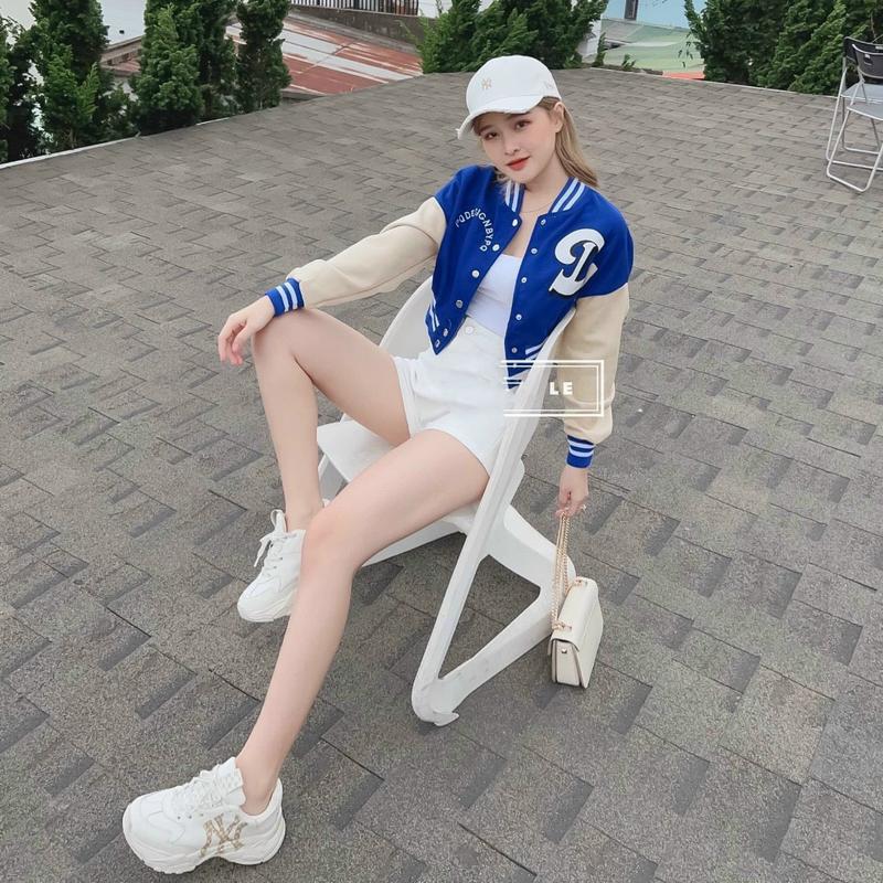 Product Introduction of Áo khác nữ phong cách thể thao năng động thoải mái chuẩn form unisex 2