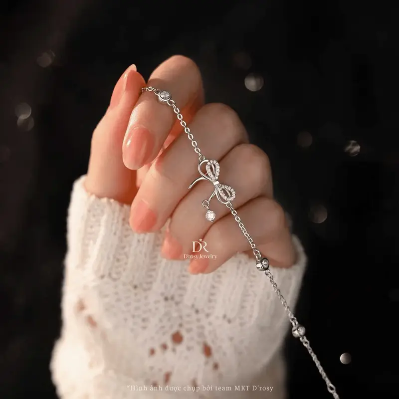 Lắc tay bạc nữ S925 D'ROSY nơ treo hạt đá nhẩy lấp lánh D'ROSY JEWELRY LT35 7
