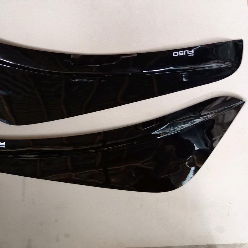Talang Air Mobil Model Fuso Fighter Lebar/Kupu Kupu Tahun 2019 Up - 1 Set (Kiri dan Kanan) dengan Lem Perekat Double Tape Car Penutup 5