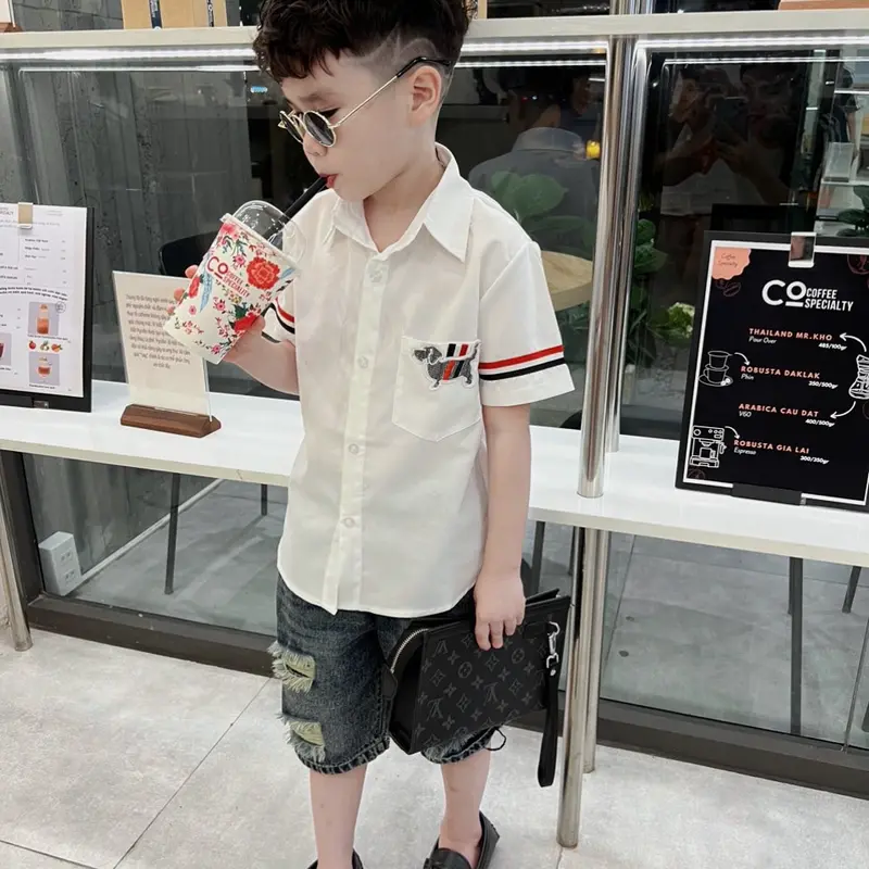 Sét áo sơmi+quần bò cho bé trai siêu hót 2