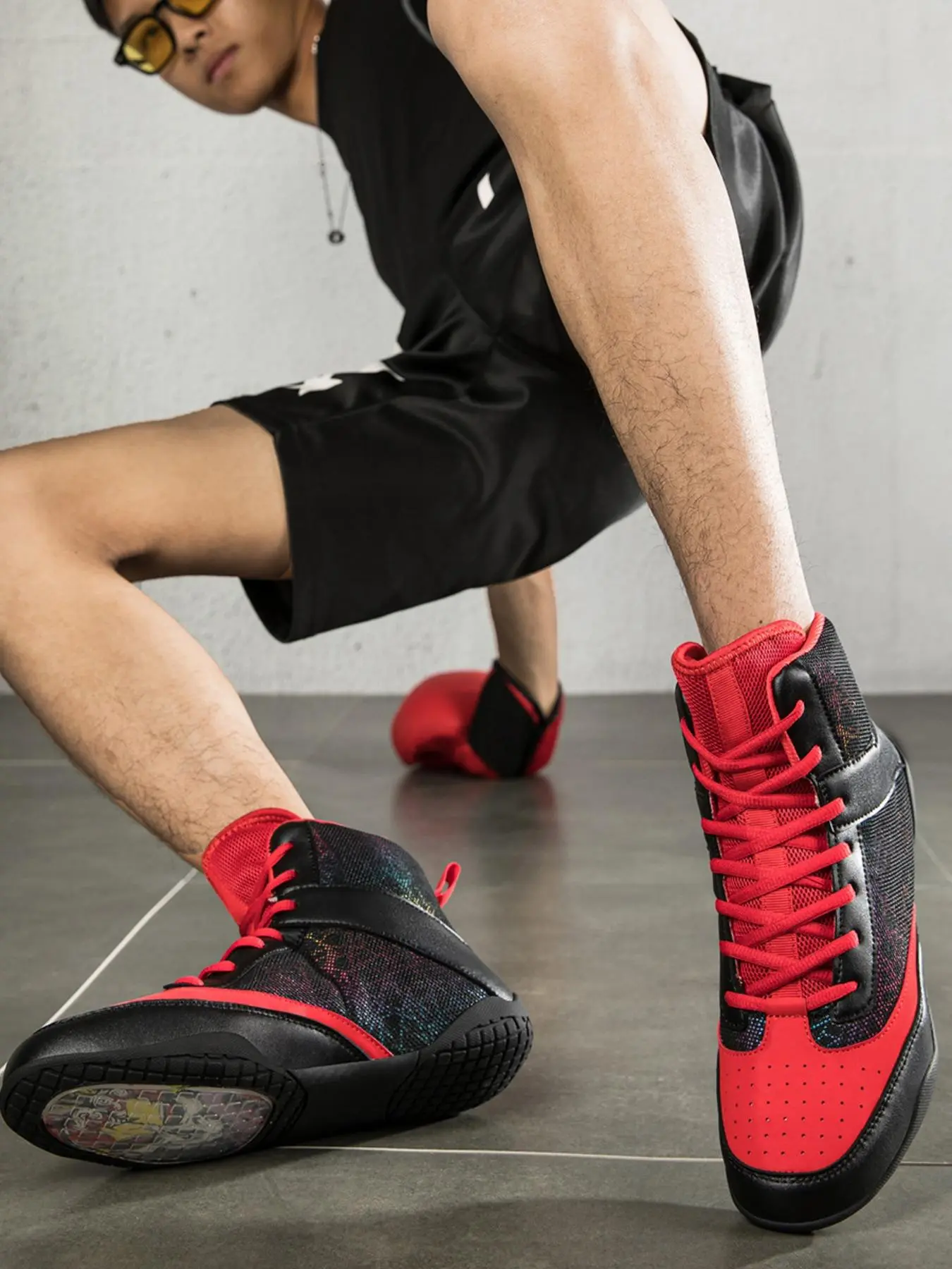 Men's High-intensity Martial Arts Shoes, Durable Mesh & Cushioned Insole Training Shoes, 360° Flexibility for MMA/Gym/Outdoor Drills