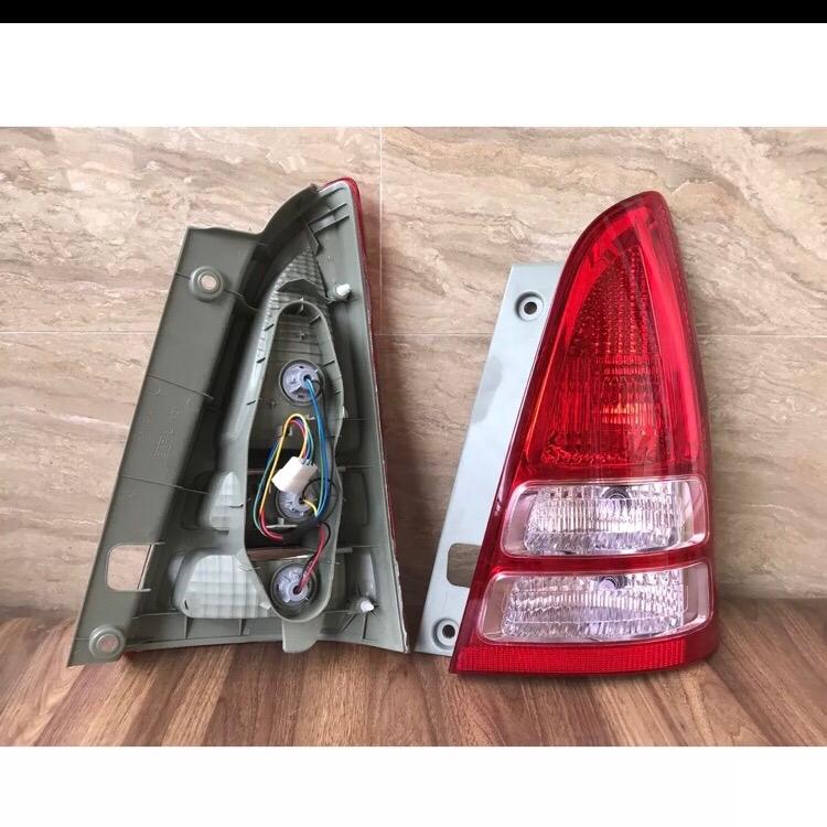 Ac05084 LAMPU STOP BELAKANG TOYOTA INNOVA OLD 2004-2007 Car - Shop | Tokopedia
