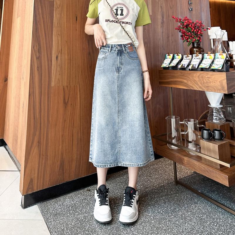 Product Introduction of Chân váy jean nữ dáng dài LIMISU váy bò dài lưng cao dáng chữ A xẻ tà sau chất jean cao cấp Nữ ( V1 ) 17