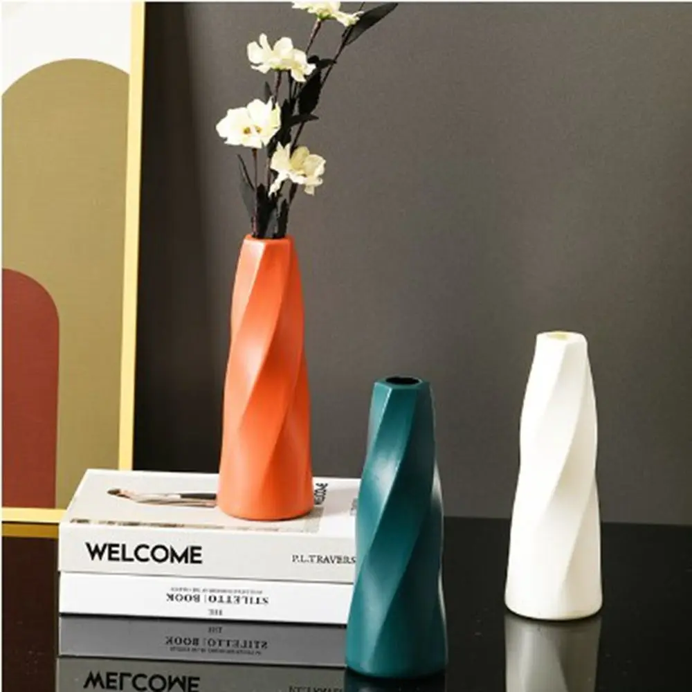 Anti-fall Plastic Flower Vase Creative Tall Gorgeous Vase Container Pot DIY Modern Desktop Vase Ornaments for Flower Arrangement