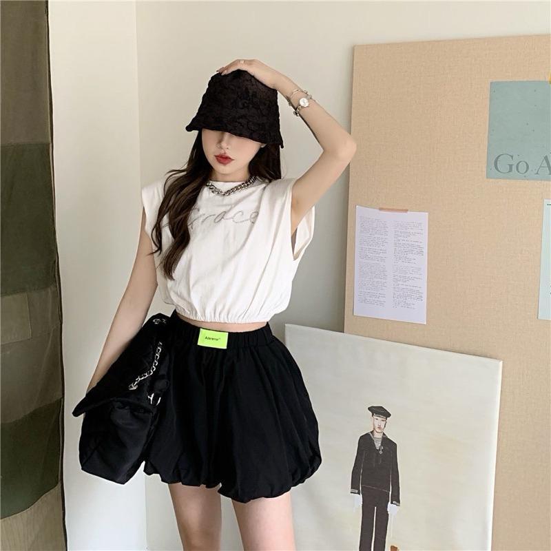 Product Introduction of 2024 Áo ba lỗ rộng rãi cho nữ crop top cổ tròn không tay có họa tiết kim cương giả  Croptop Women Dáng Ngắn 2