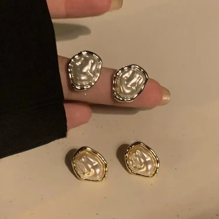 Irregular Ear Studs Baroque Pearl Earrings Niche Unique High-Grade Earrings for Women