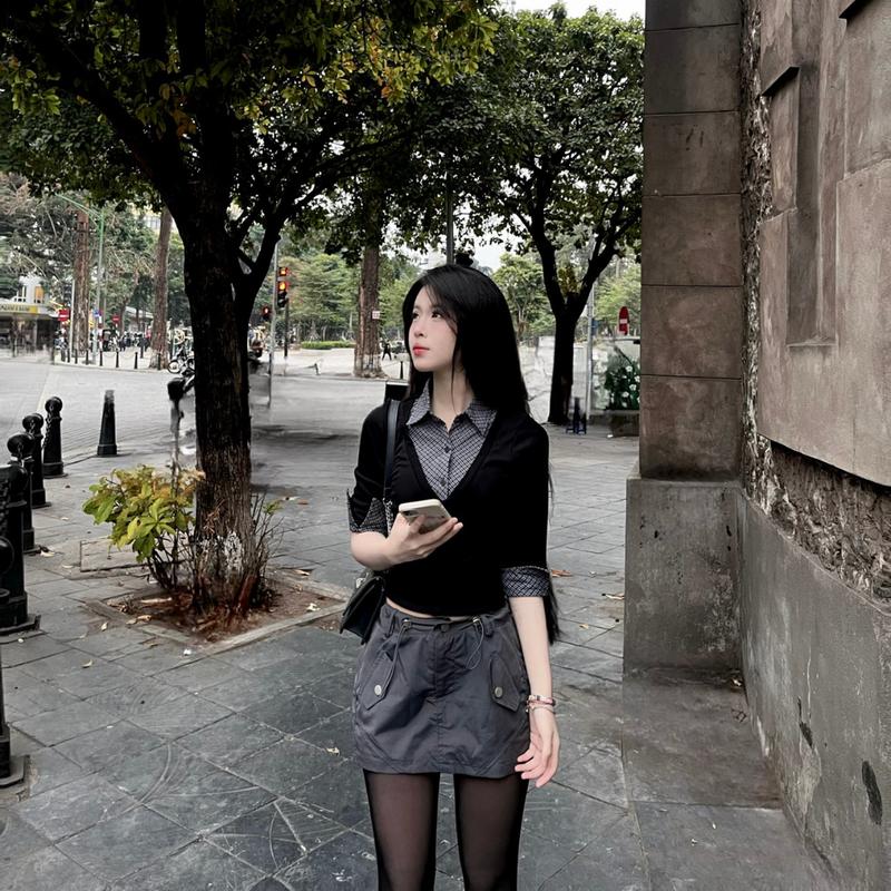 Áo thun tay lỡ phối cổ sơ mi caro Gemma.closet