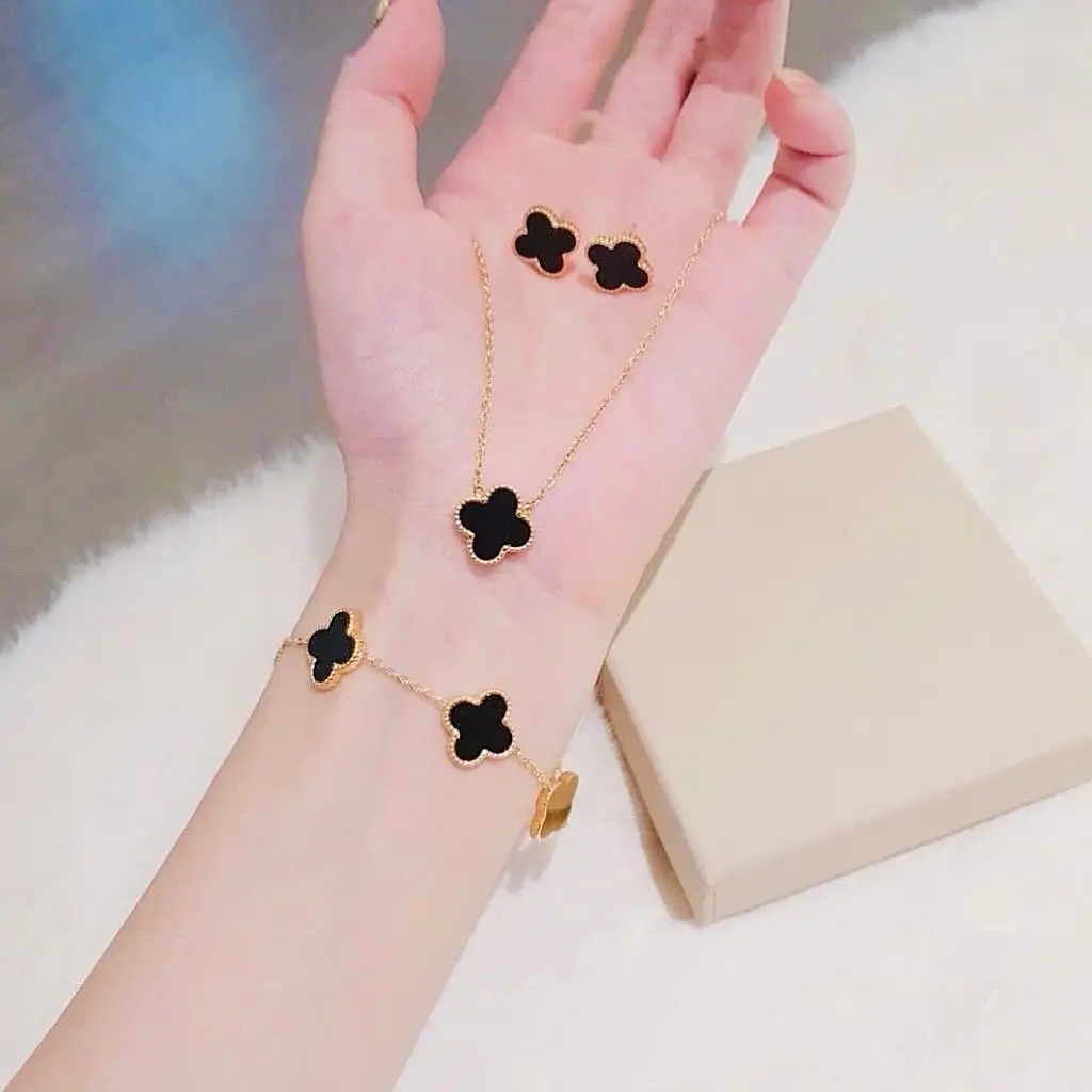 Bộ dây chuyền cỏ 4 lá Nữ Jewelry Trang Sức Vòng Cổ Women vong cotitan