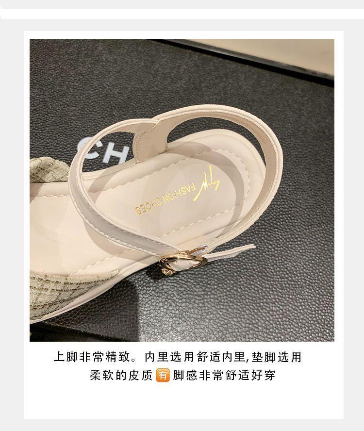 Product Introduction of Dép Sandal Đế Xuồng Đế Dày, Dành Cho Nữ, Thích Hợp Mặc Ngoài Trời, Thời Trang Phong Cách Hàn Quốc Mới, Dễ Phối Đồ, Không Trơn Trượt, Thiết Kế Hở Ngón Chân, Thích Hợp Cho Mùa Hè 2024, Giày 2