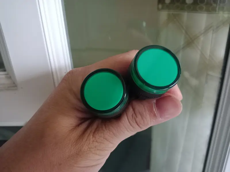 Đèn báo nguồn, báo pha 12V  220V 380V , Phi 22mm, màu Xanh Đỏ Vàng 5