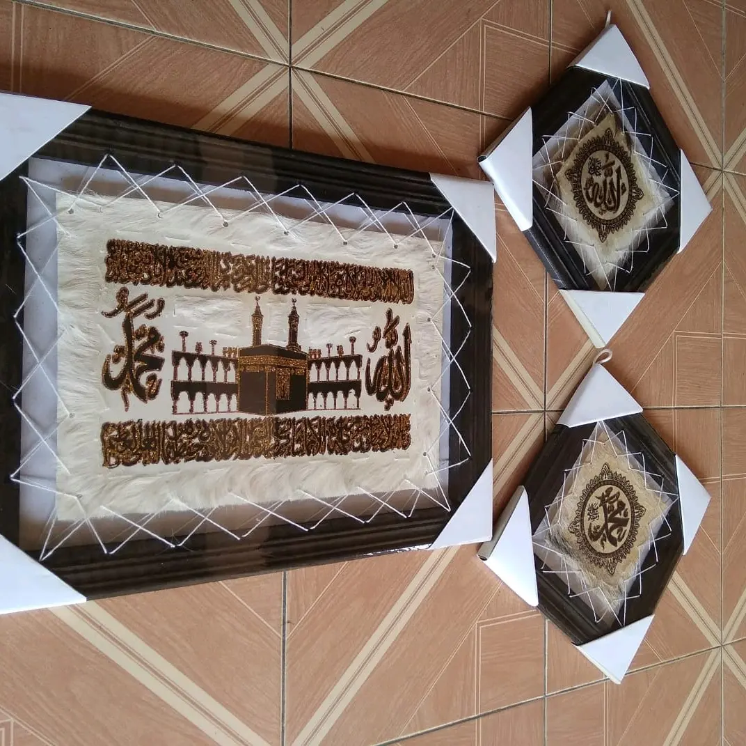 HIASAN DINDING KALIGRAFI KULIT AYAT KAABAH 1 SET ISI 3 PCS Kayu Plastik