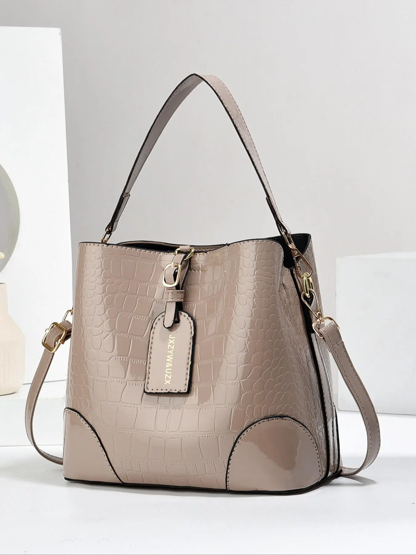 Women's Fashionable Geometric Embossed Bucket Bag, Casual Large Capacity Crossbody Bag for Daily Used, Trendy Versatile High-quality Daily Commuting Bag