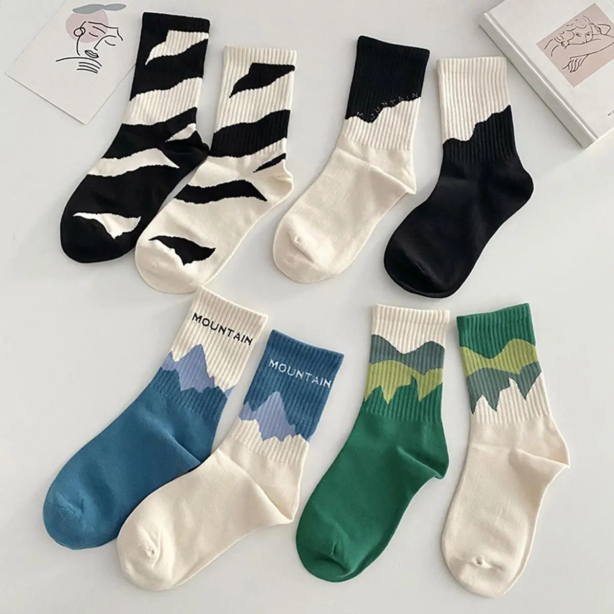Stylish Color BlocSocks Breathable Sports Socks Menswear Lingerie