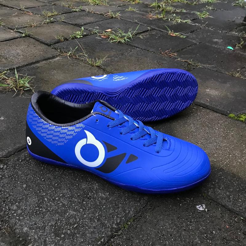 Sepatu Futsal Ortuseight 7