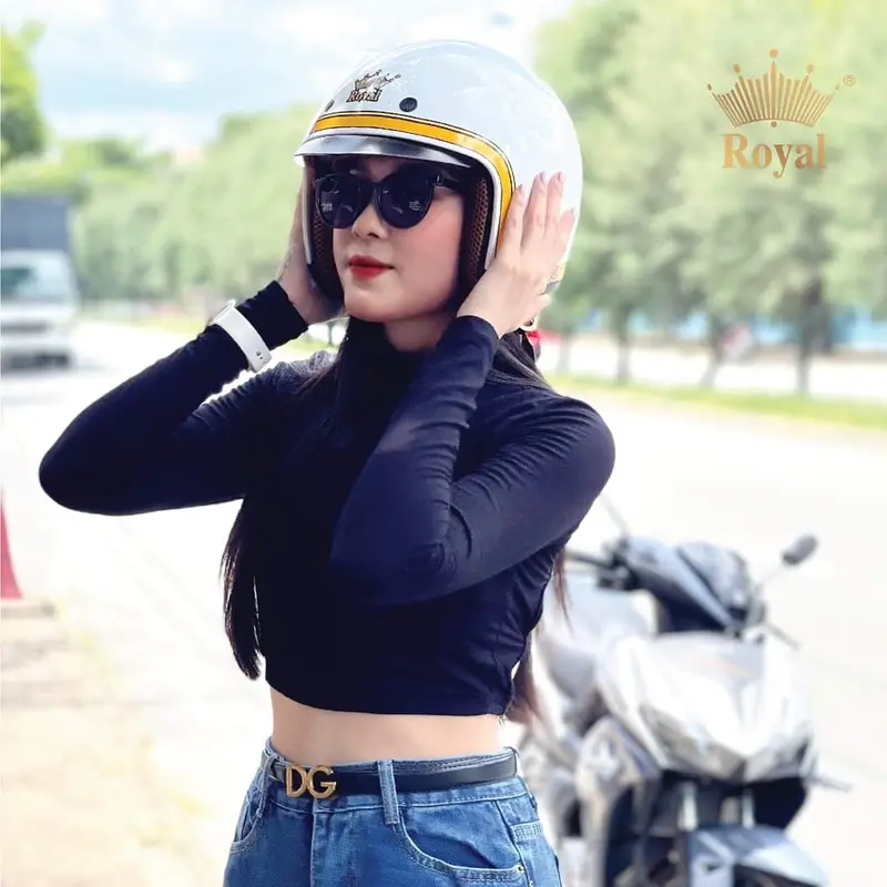 Mũ bảo hiểm kính Âm HQ 3/4 chuẩn đẹp thời trang trẻ Helmet 3