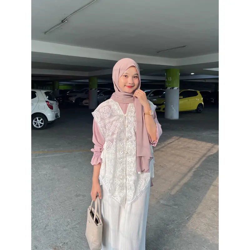 PROMO - Avea Outer | Outer Rompi | Outer Kebaya Modern | Vest Brukat PROMO - Avea Outer | Outer Rompi | Outer Kebaya Modern | Vest Brukat