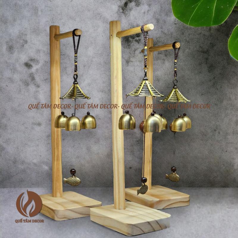 Kệ chuông gió phong thủy chuông đồng trang trí bàn thờ , decor bàn làm việc , góc chép kinh - Quế Tâm Gia Lai .