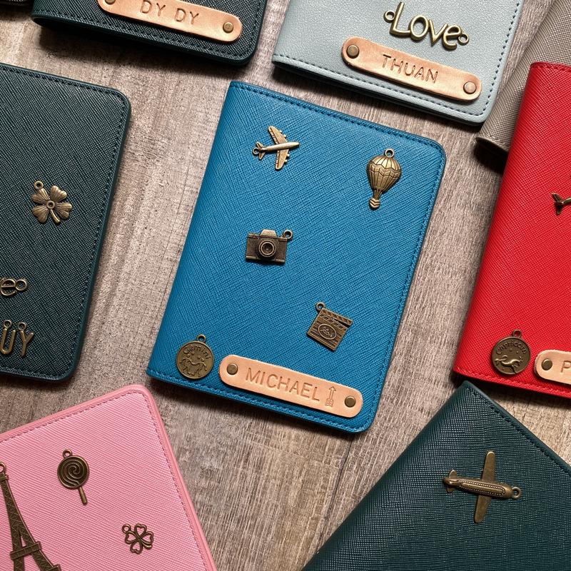 Product Introduction of Cover passport màu XANH ĐẬM. Sạp nhận gắn tên thủ công_ghép charm tạo tên độc đáo, decor charm theo sở thích. 20