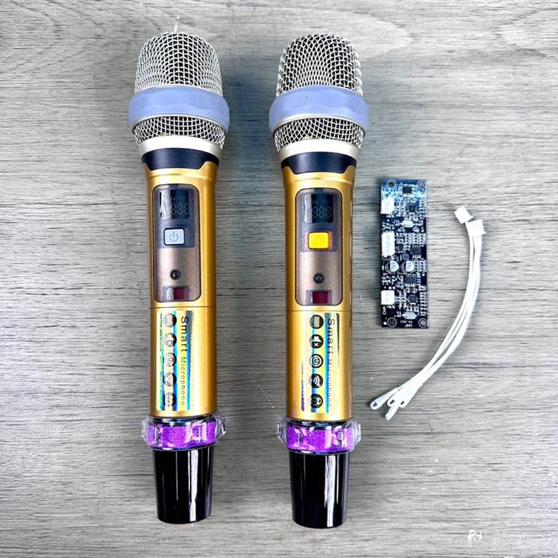 Micro loa kéo ugx10 hợp kim chỉnh tần số chống hú tốt hát nhẹ như ca sỹ