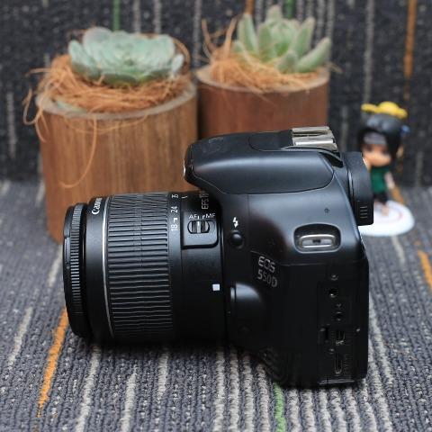 Kamera 550D Lensa Kit 18-55mm Kamera DSLR support Foto & video 1
