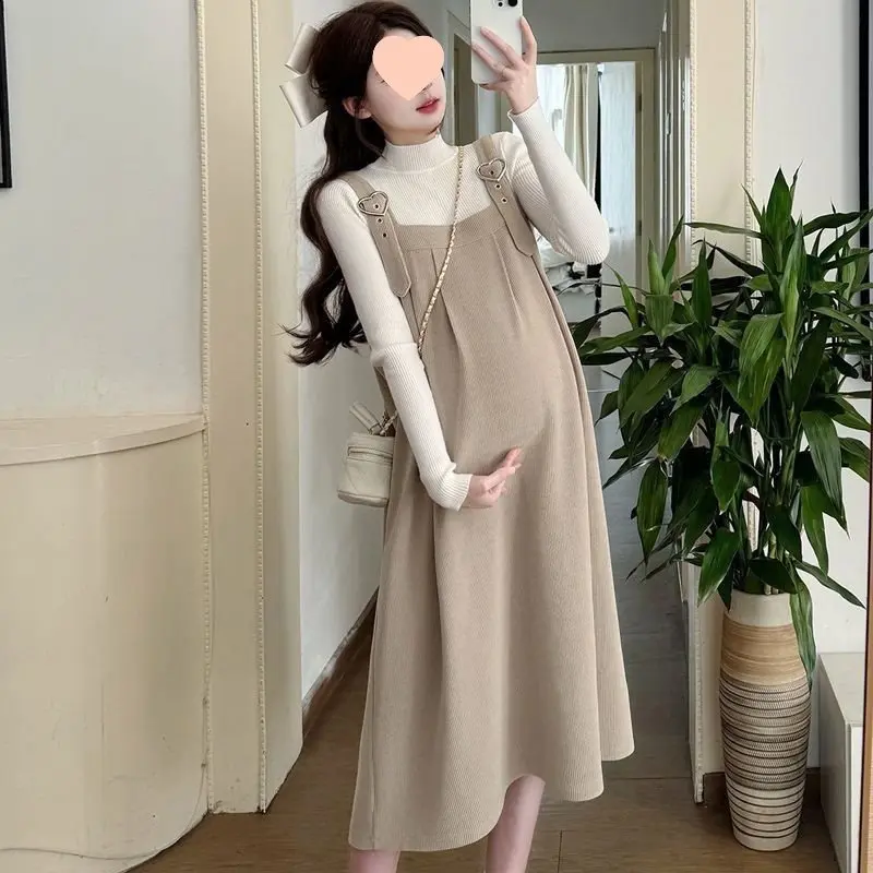 2025 Autumn and Winter Fashionable One-piece Dress for Mothers, - TikTok Shop Singapore 2025 Autumn and Winter Fashionable One-piece Dress for Mothers, - TikTok Shop Singapore