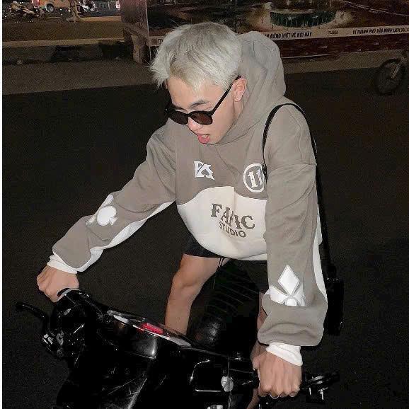 ÁO KHOÁC NỈ NAM NỮ HODDIE FORM RỘNG PHONG CÁCH CỰC CHẤT MẪU MỚI HOTTREND HÀN QUỐC CHO CÁC BẠN TRẺ Shirt Hoodie Menswear Menswear Hoodie Shirt grey  jacket áo  bomber  boy  phố