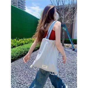 Beg galas kasual, bahan kanvas, sesuai untuk ulang-alik, reka bentuk segar, tali serut baharu, corak berjalur, kapasiti besar, beg bahu tunggal Tote Bags
