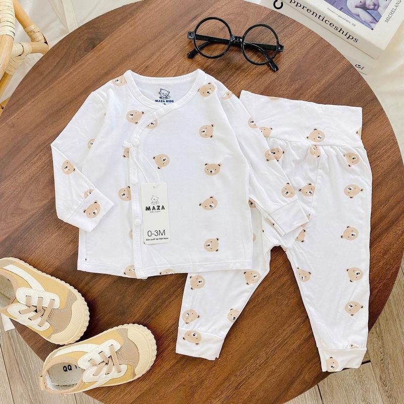 Bộ quần áo sơ sinh dài tay vải pettit tăm tre mềm mát nền màu trắng in hình dễ thương vải co giãn có cúc bấm nhựa đồ bộ dài tay cho bé trai bé gái sơ sinh 0-9 tháng từ 3- 9kg _ B70