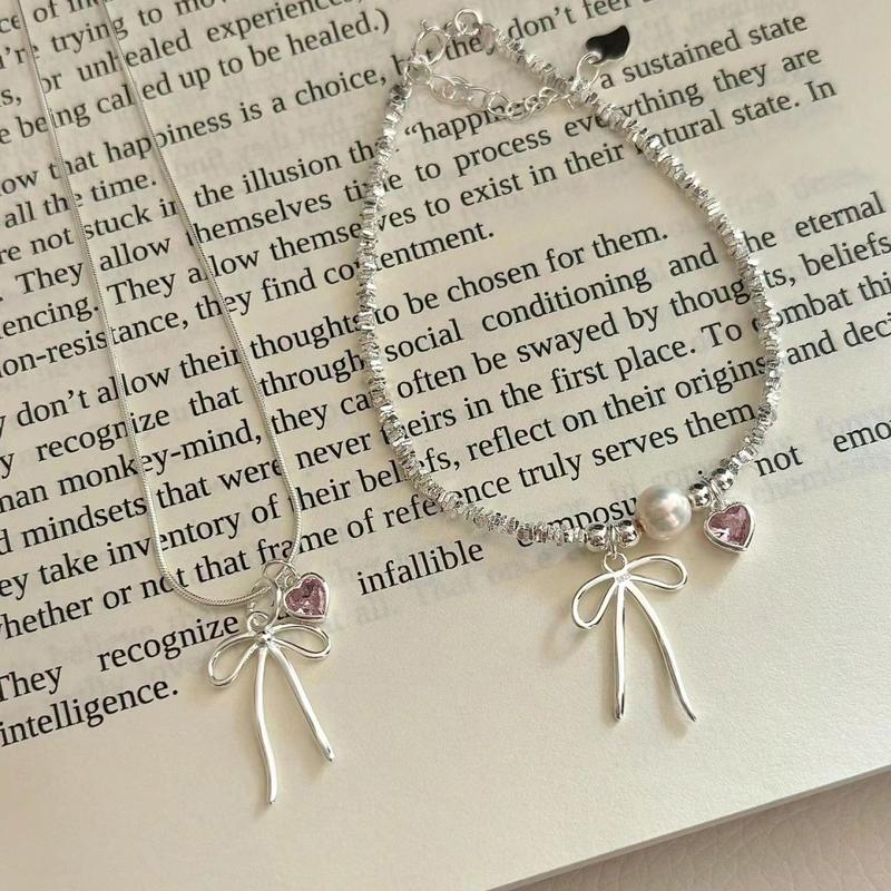 Product Introduction of S925 Loving Heart in Sterling Silver Zircon Bow Small Pieces of Silver Necklace Bracelet Set Ins Niche Temperament Clavicle Chain 27