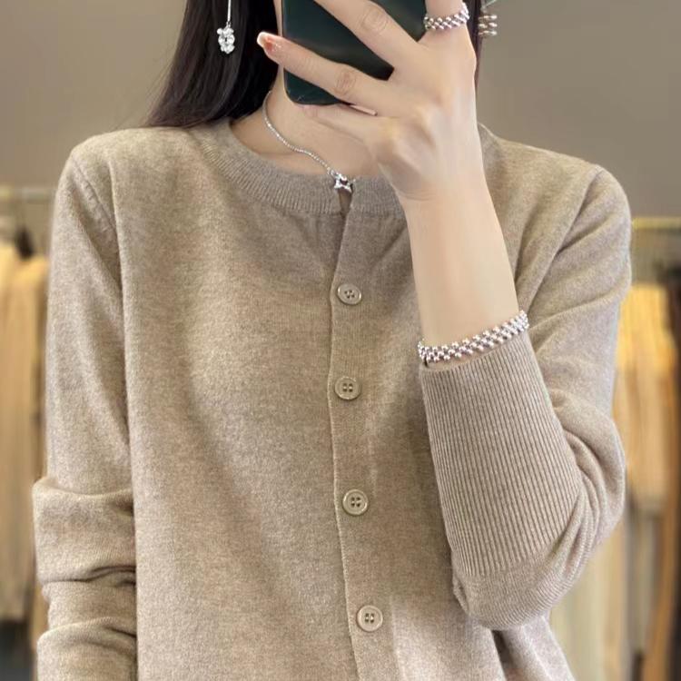 Áo Cardigan Dệt Kim, Gchic Studio, 8 Màu Có Sẵn, Đơn Giản Và Thanh Lịch, Màu Trơn Dài Tay, Áo Len Nữ