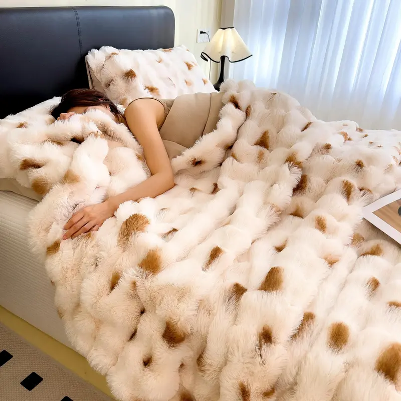 Soft Warm Blanket, 1 Count Comfortable Throw Blanket, Warm Napping Blanket for Home Office Travel Camping School Dormitory 0