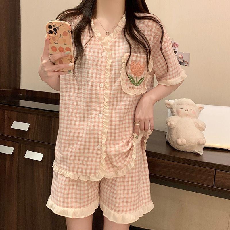 Product Introduction of Bộ Đồ Ngủ Hoa Ngọt Ngào Nhật Bản, Dành Cho Nữ, Bộ Áo Ngủ ngắn Tay Và Quần Đùi Mỏng Mùa Hè, Thích Hợp Cho Ký Túc Xá Sinh Viên, Có Thể Mặc Ngoài Trời, Năm 2025 9