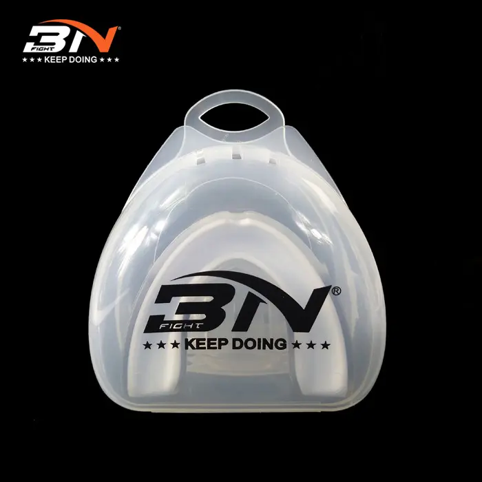 Bịt răng BN cao cấp bảo vệ hàm boxing loại tốt kèm hộp đựng chính hãng