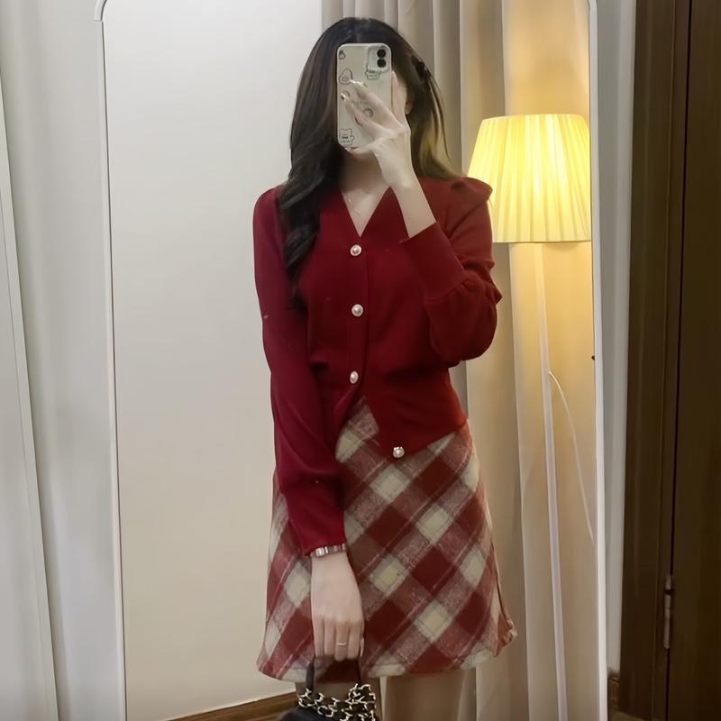  Set áo len tăm kèm chân váy dạ kẻ caro chữ A xixeoshop Set áo chân váy Set bộ nữ thu đông top - S130 Women Kem 