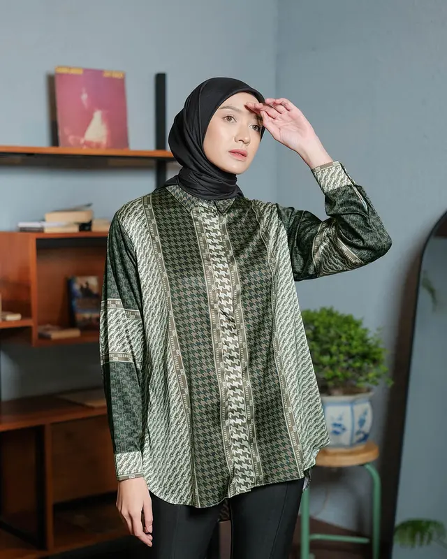 ONEBRANDHIJAB - Baju atasan kemeja wanita muslim keren tangan panjang dewasa bahan silk 6