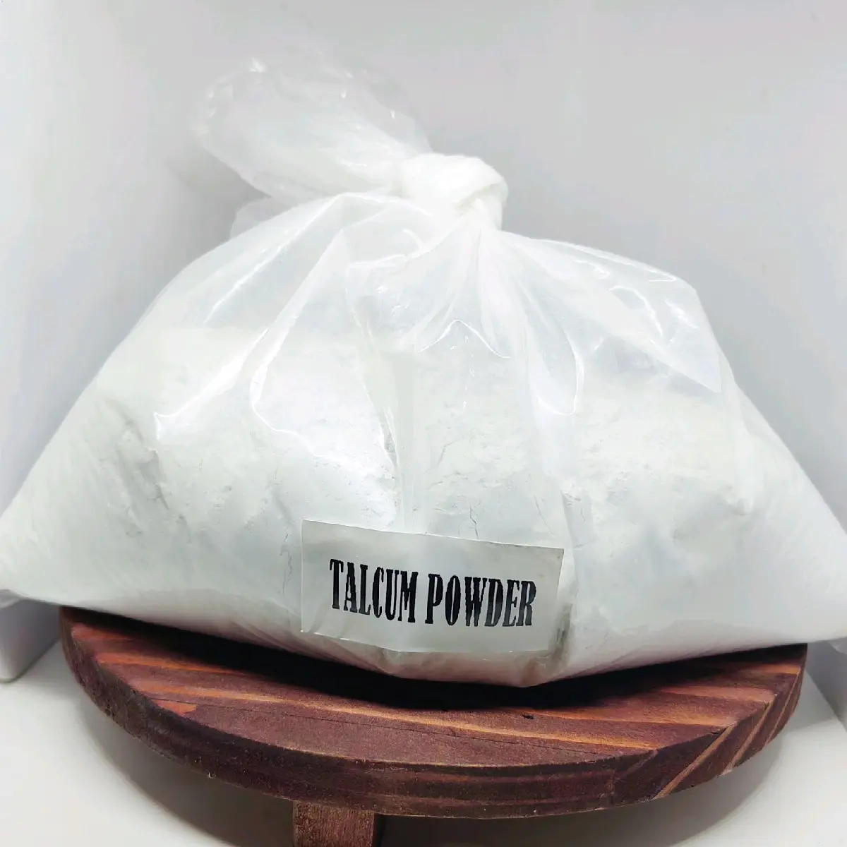 Talcum powder 1kg.