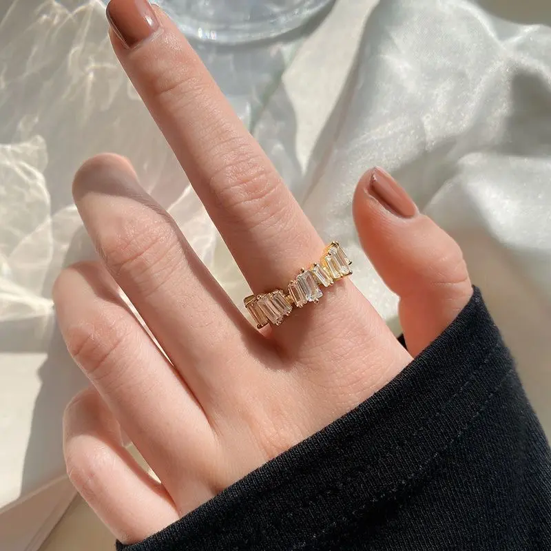 Nhẫn đá Jun lấp lánh - Sora.chic Women Titan Nữ