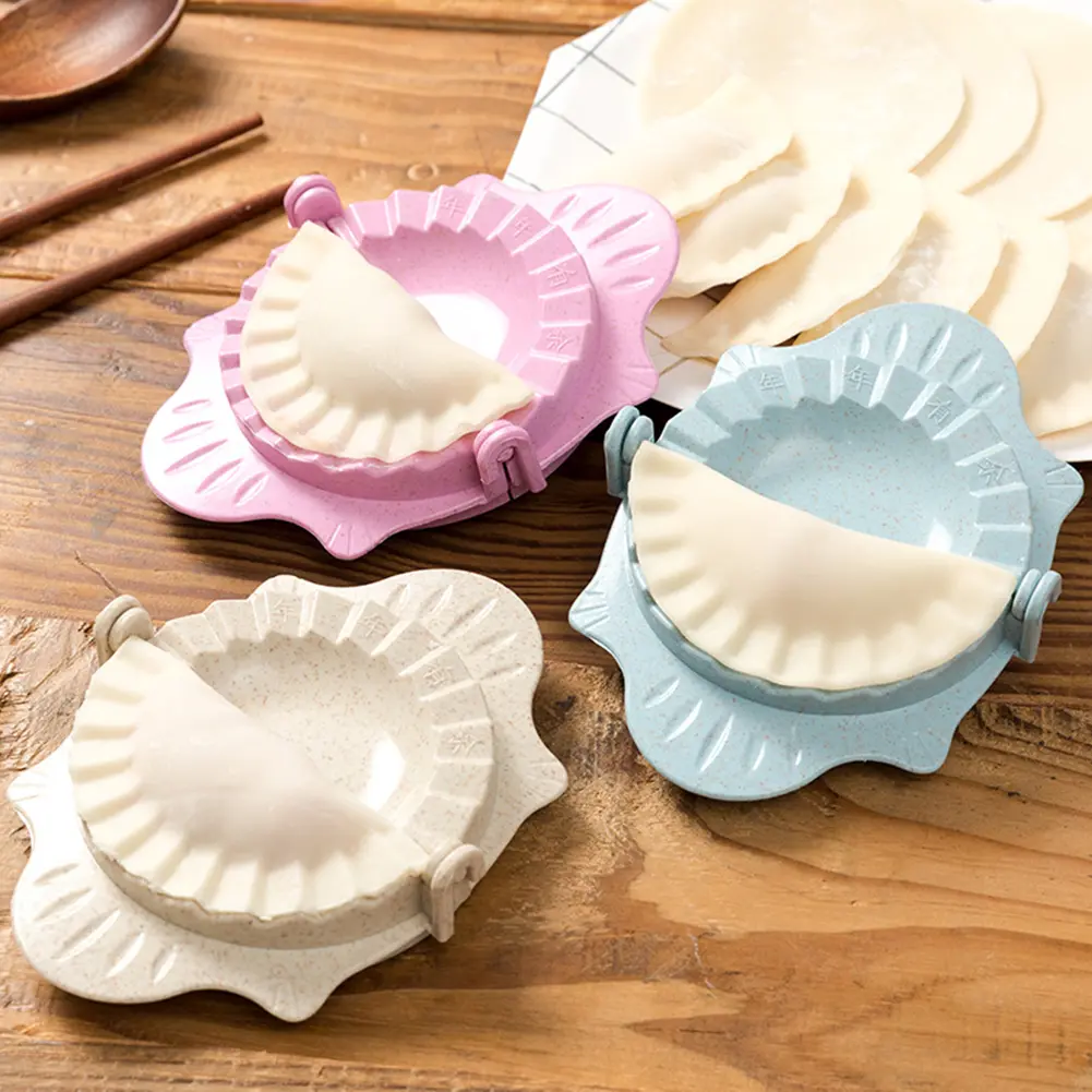 Wheat Straw Dumpling Mold Maker with Spoon DIY Dough Pie Baking Kitchen Tool