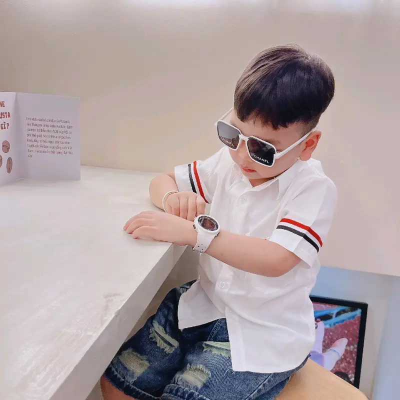 Set áo sơ mi + quần bò jean xước cho bé trai Polo Có Cổ 5