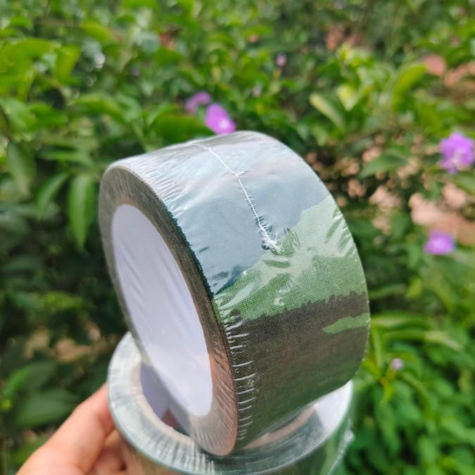 Product Introduction of Cuộn băng keo dính ngụy trang vải rèn ri màu lính 10m 2