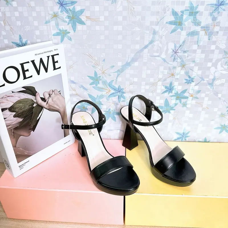 Dép Nữ Sandal Shoes mẫu dép đúp quai bản ngang gót cao 10p sang trọng trẻ trung - Nhung, GiàY giày  cao 10 phân Cao Su Đồng giay loviie 3