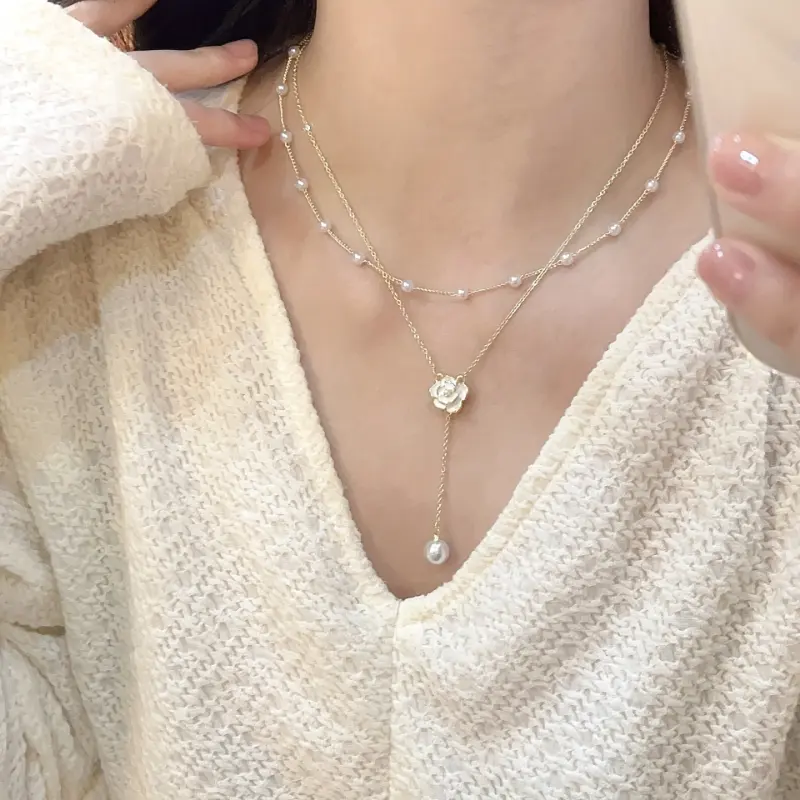 French Retro Elegant Design Camellia Fake Pearl Pendant - Classic Double Layer Necklace for Women'S Clavicle Chain Autumn/ Winter Fashion 0