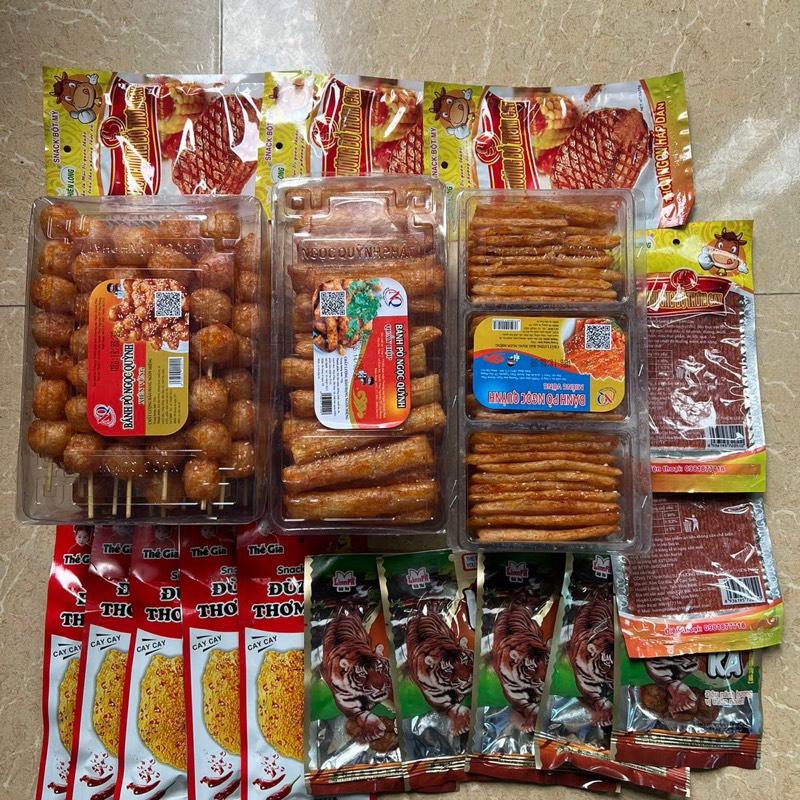 Combo6,5 : 1 hộp bò xiên, 1 hộp bò quẩy thanh,1 hộp bò miếng vừng, 5 gói hổ kaka, 5 gói hương bò thơm cay,5 gói đùi gà thơm cay 0