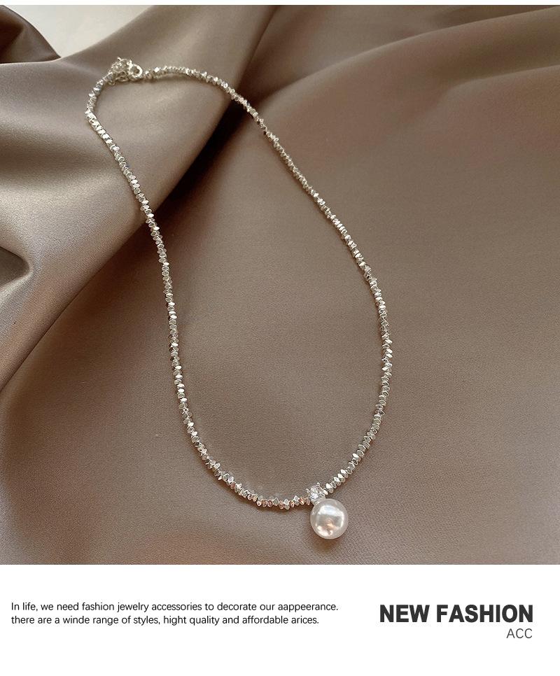 Product Introduction of Light Luxury Minority Design Small Pieces of Silver Pearl Necklace Female Temperament High Sense Clavicle Chain All-Match Super Hot Necklace Accessories 5