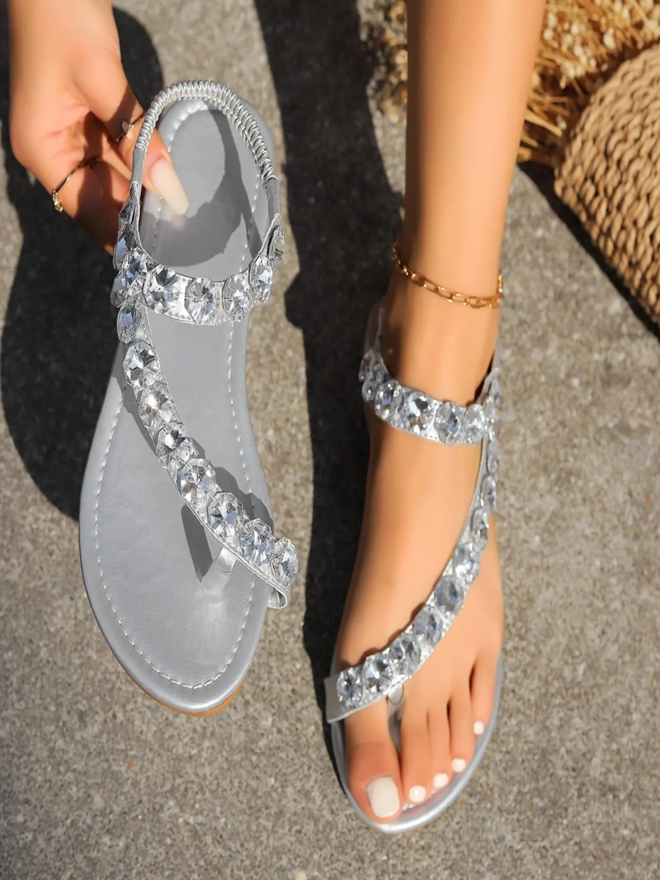 Women's Fashionable Rhinestone Decorated Slip on Sandals, Boho Style Open Toe Sandals for Beach Vacation, Casual Versatile Shoes for Summer, Footwear